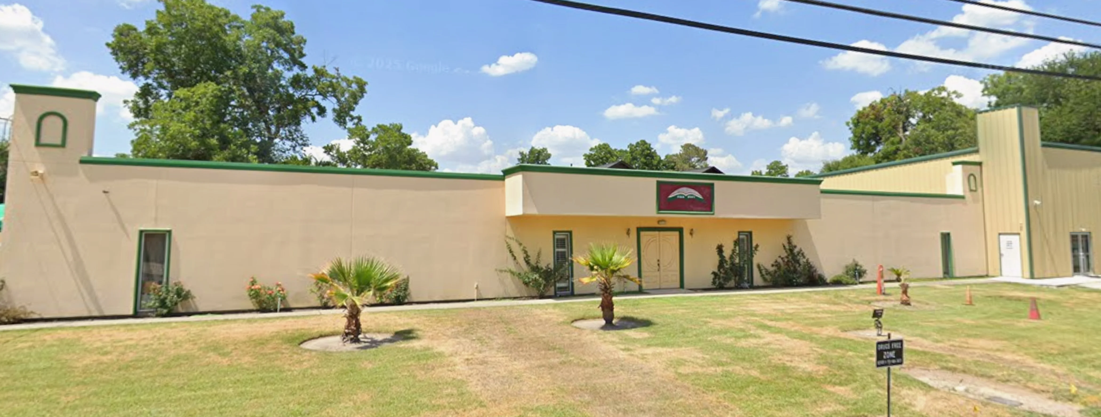 Exterior view of Masjid Taleem Muhammad Houston building